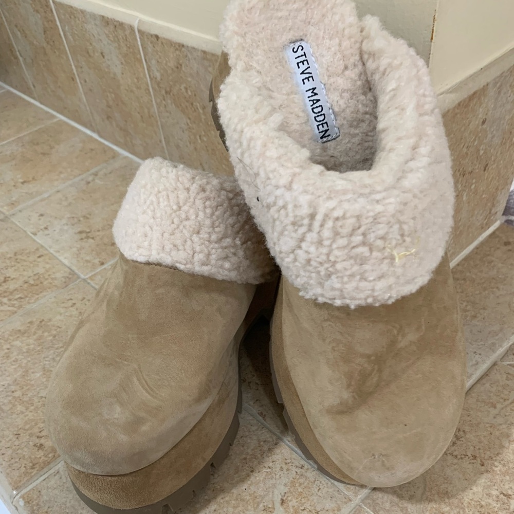 Steve Madden Tan and Cream Boots